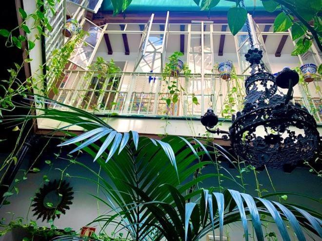 Hostal Lis เซบีญา ภายนอก รูปภาพ